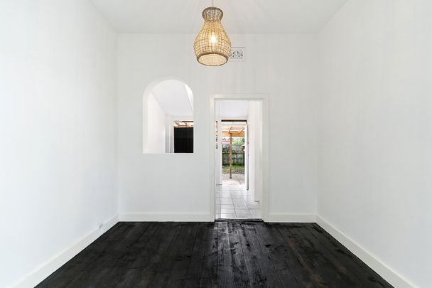 Two Bedroom Semi In the Heart of Bondi Beach - Photo 1