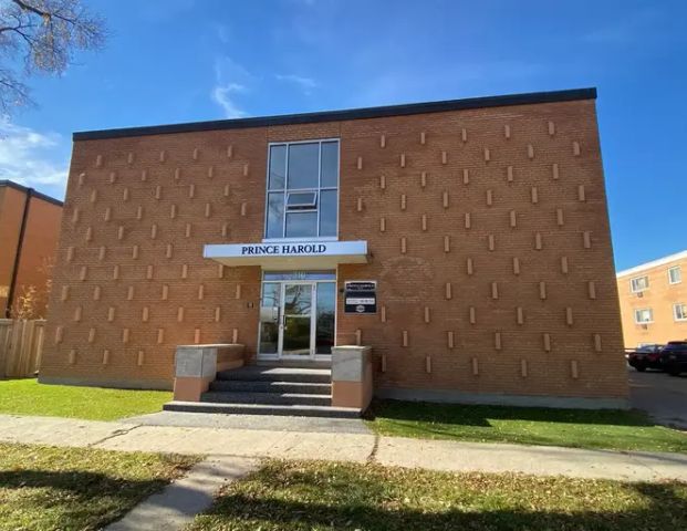 Prince Harold | 510 Burnell Street, Winnipeg - Photo 1