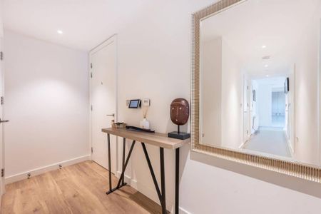 3 bedroom flat to rent - Photo 3