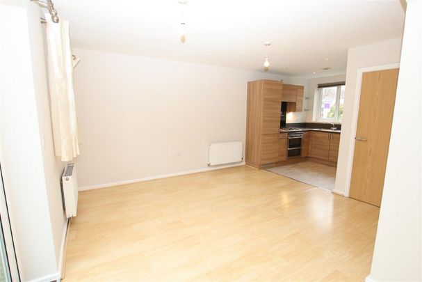 2 bedroom terraced house to rent - Photo 1