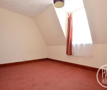 3 bedroom terraced house to rent - Photo 4