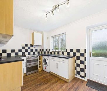 Myton Walk, Theale, Reading, Berkshire, RG7 - Photo 5