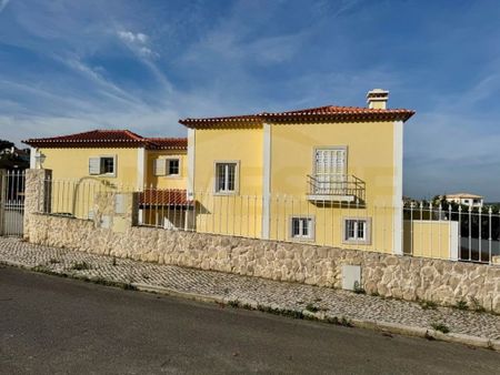 4 room luxury House for rent in Sintra, Portugal - Photo 2