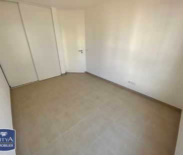 Location Appartement 2 pièces 40m² HYERES 83400 - Photo 3
