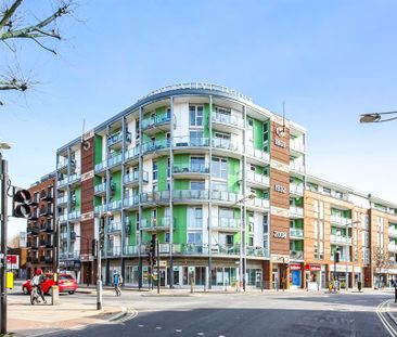 2 bedroom flat to rent - Photo 2