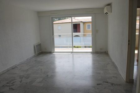 Appartement 3 Pièces 62 m² - Photo 2