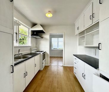 82 McAnnelley Street, Manurewa East, Auckland - Photo 3