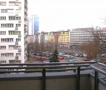 Mieszkanie do wynajęcia 3 pokoje Aleje Jerozolimskie, Warszawa 76 m² - Zdjęcie 3