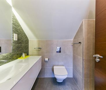 6 bedroom semi-detached house to rent - Photo 1
