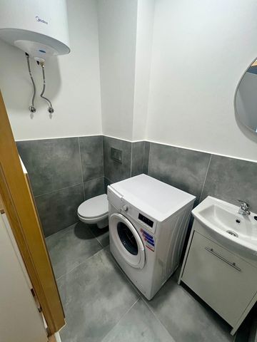 Będzin pl. 3 Maja - Фото 3