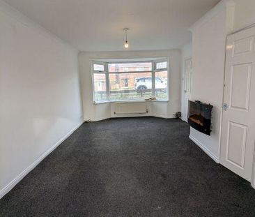 2 bedroom semi-detached house to rent - Photo 2