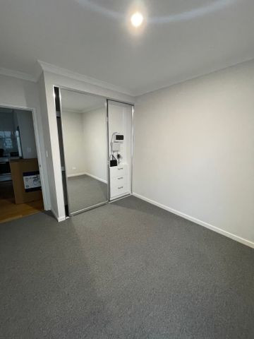 Kensington - Photo 5