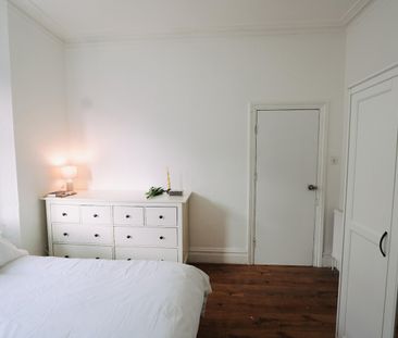 Room in a Shared House, Alloa Road, SE8 - Photo 6
