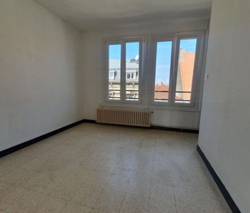 Location Appartement 3 pièces 57m² DOUAI 59500 - Photo 5