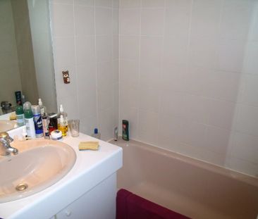 Location Appartement 2 pièces 41m² VALENCE 26000 - Photo 6