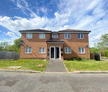 2 bedroom flat to rent - Photo 6