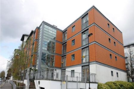 Holland Gardens - Photo 2