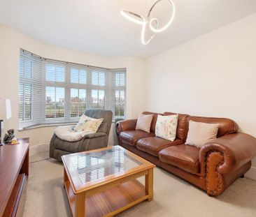 4 bedroom detached house to rent - Photo 1