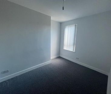 56 Central Avenue, Bangor, BT20 3AW - Photo 4