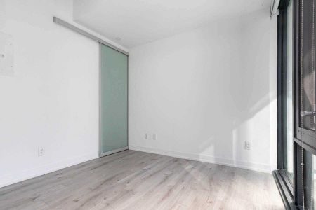 For Lease - 161 Roehampton Avenue Unit# 634, Toronto, Ontario - Photo 5