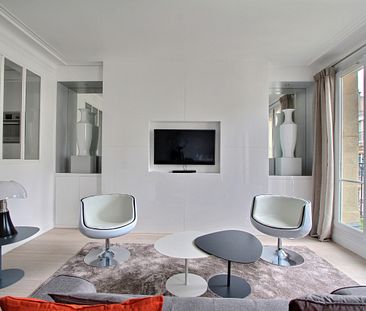 Location appartement 2 pièces à Paris, Rue de Monttessuy - Photo 1