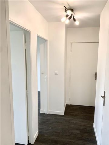 3 pièces - 66,6 m² - 2ème étage - Colocation non autorisée - Photo 2