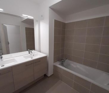 Location Appartement 3 pièces 66m² VILLEURBANNE 69100 - Photo 5