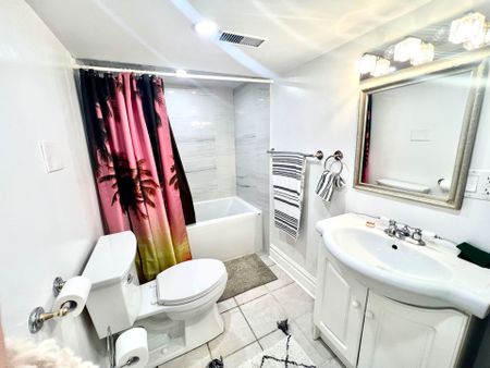 For Lease - 289 Laurentian Avenue Unit# Basement Unit, Mississauga, Ontario - Photo 3