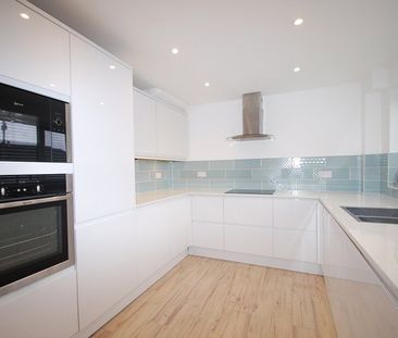 Joiners Way, Chalfont St. Peter, Gerrards Cross,SL9 - Photo 2
