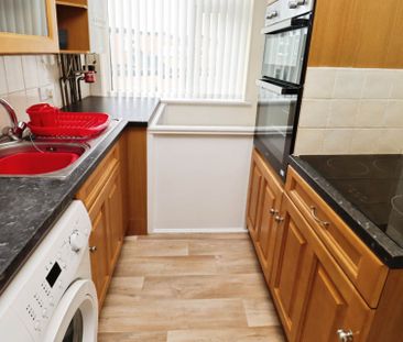 Allport Lane, Bromborough - Photo 6