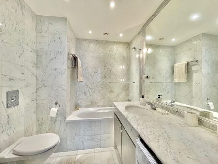 Tout savoir sur cet appartement à Paris 8ème - Photo 5