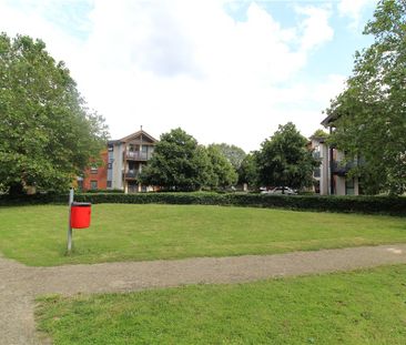 Clarke Close, Croydon - Photo 5