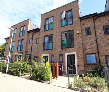 3 bedroom townhouse to rent - Photo 1