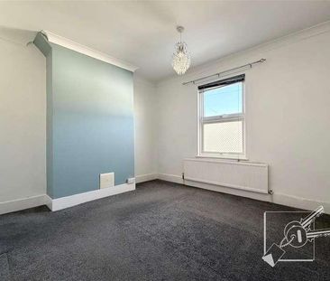 Nelson Road, Gravesend, Kent, DA11 - Photo 2