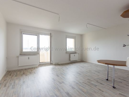 ab 01.11.2024 - 3 Zimmerwohnung mit Balkon in Plauen Chrieschwitz - Neu renoviert - Foto 1