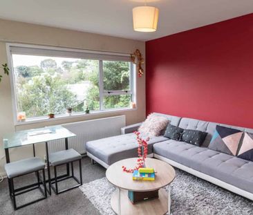 Stylish & Smart Fully Furnished 2-Bedroom Home - Photo 4