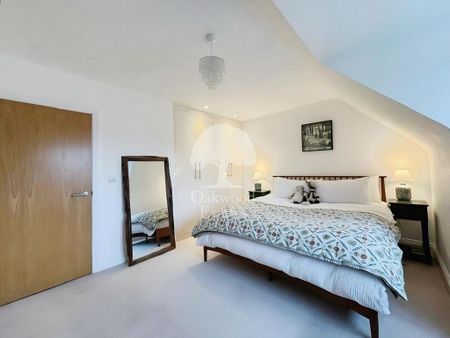 3 bedroom end of terrace house to rent - Photo 4