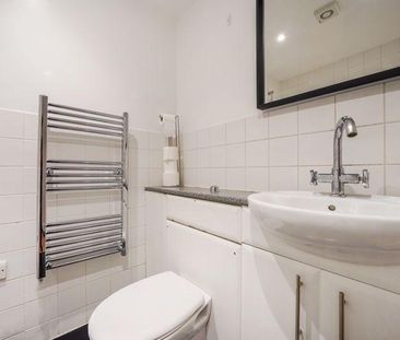 3 bedroom apartment to rent - Photo 2