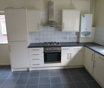 London Road, Headington, Oxford - Photo 2