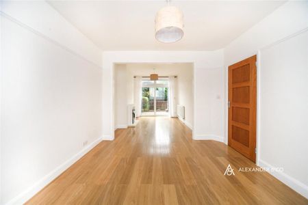 3 bedroom terraced house to rent - Photo 2