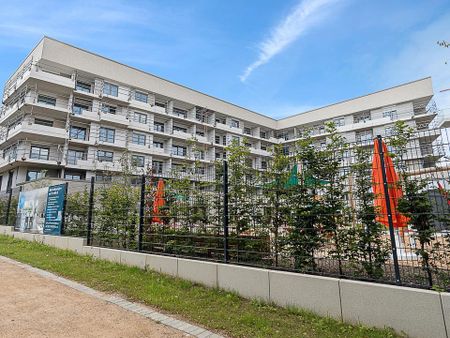 Großzügige 3-Zimmer-Wohnung mit zwei Bädern und sonnigem Balkon (mietpreisgedämpftes wohnen) - Photo 4