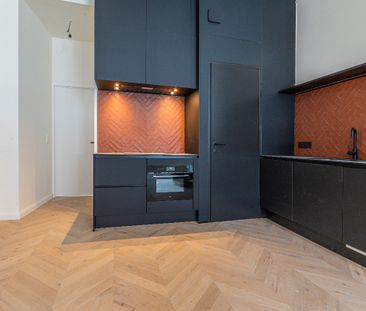 Authentiek gerenoveerd gelijkvloers appartement in Temse - Foto 2