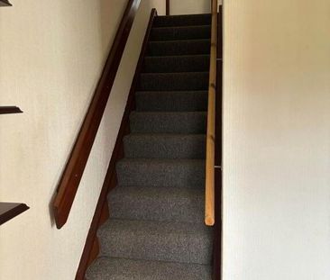 41 Carnroe Drive, Carrickfergus, BT38 8XF - Photo 2