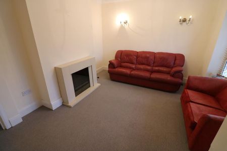 2 bedroom terraced house to rent - Photo 3