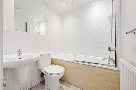1 bedroom flat to rent - Photo 5