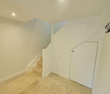 Broadwell, Lechlade, GL7 - Photo 4