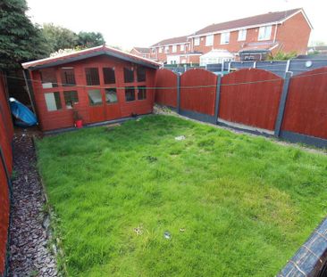 2 bedroom semi-detached house to rent - Photo 6