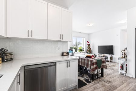 For Lease - 125 Shoreview Place Unit# 631, Hamilton, Ontario - Photo 4