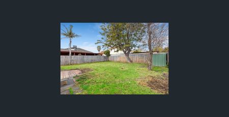 24 Fintonia Street, Hughesdale - Photo 4