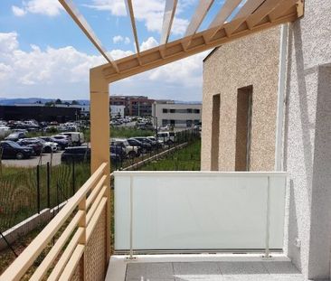 T3 AVEC BALCON ET PARKING - Photo 2